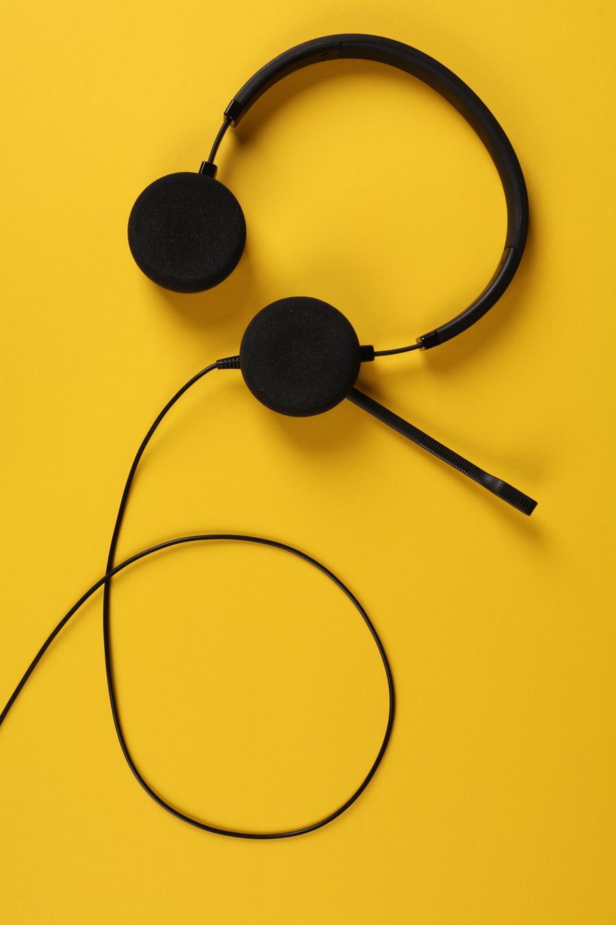close up photo of headset — Sentiers hors de Côte d'Ivoire : cartes hors ligne téléchargées, au cas où.